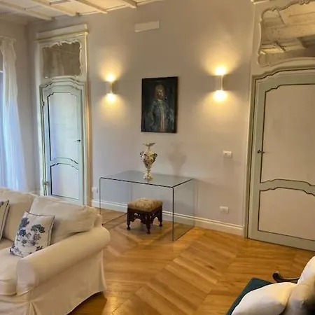 Parigino A Турин