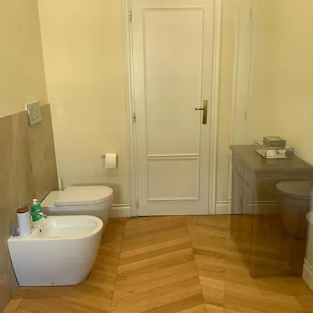Apartment Parigino A Turin